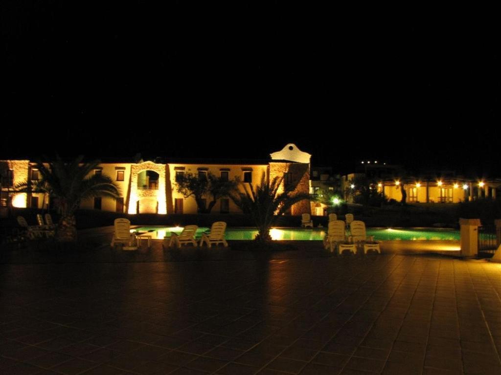 Hotel Кардеду Экстерьер фото