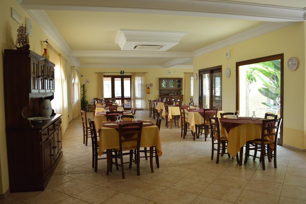 Hotel Кардеду Экстерьер фото